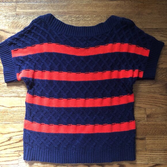 Red and navy sweater - Picture 2 of 3